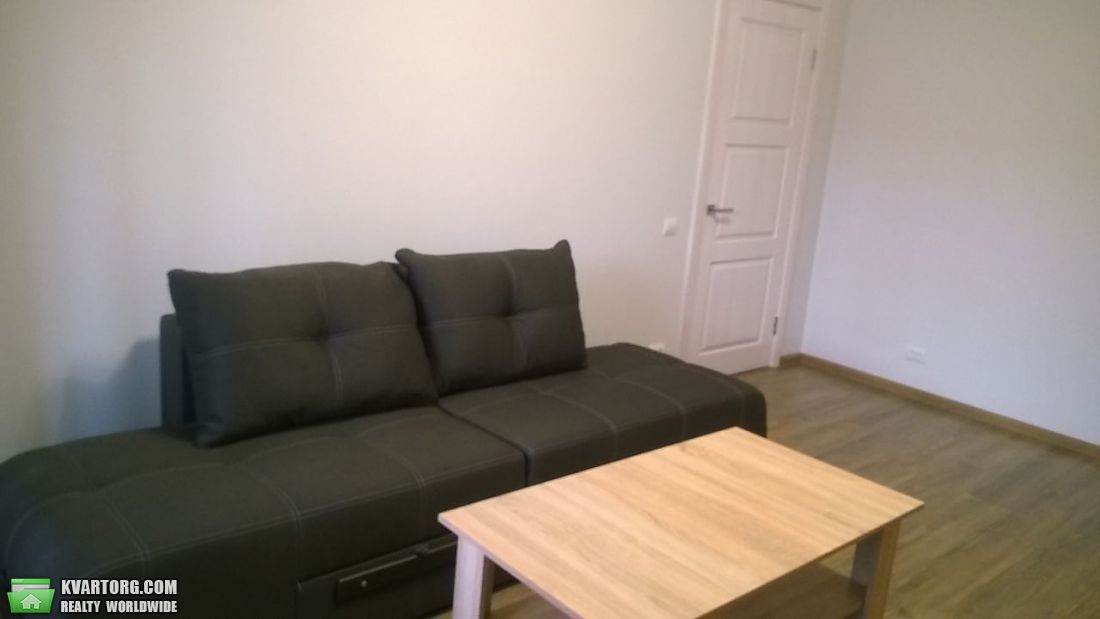 Sell 3-room apartment. Киев,  Вишняковская — photo 3