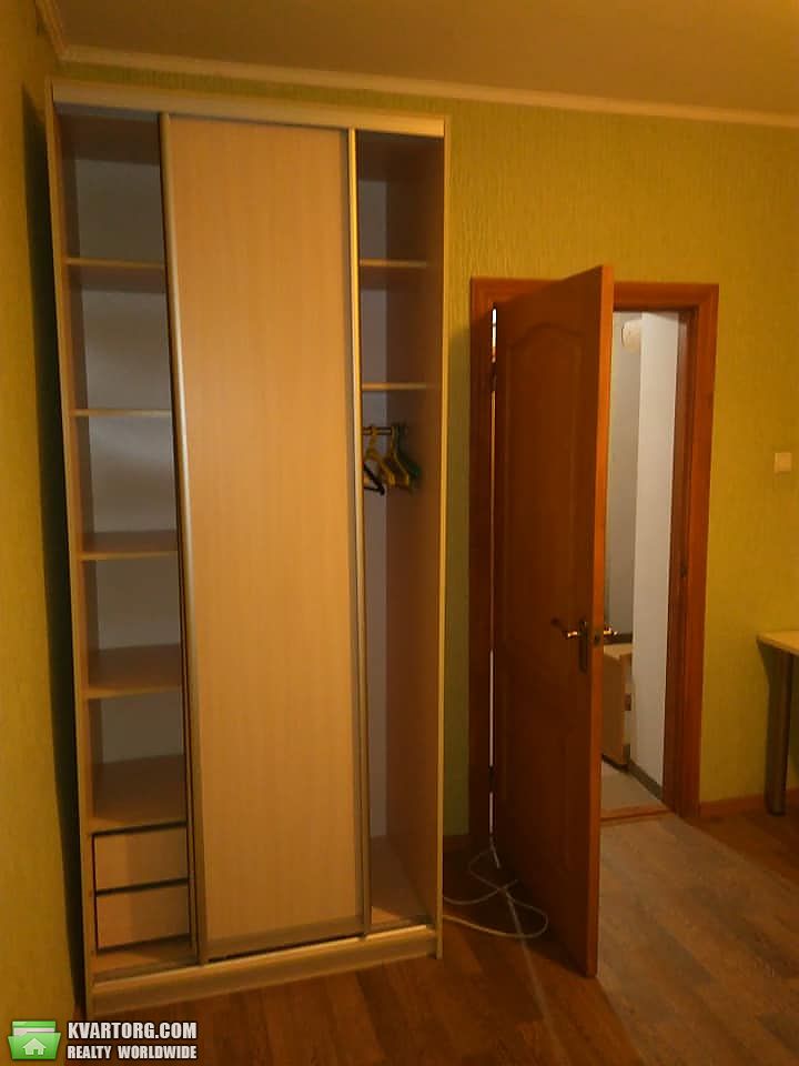 Rent out 1-room apartment. Киев, Университетская — photo 4