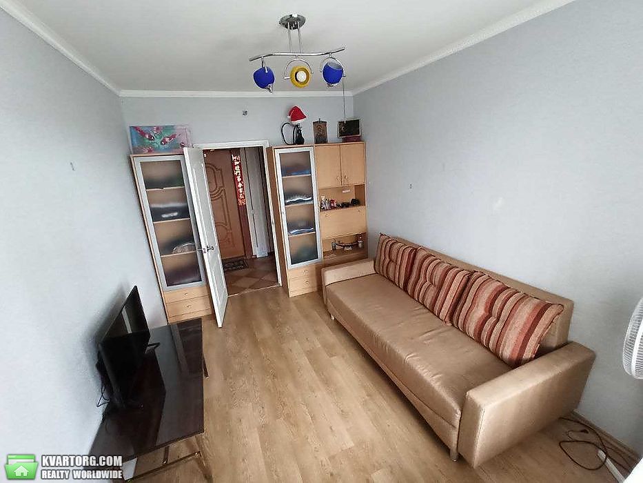 Sell 2-room apartment. Киев,  Маяковского — photo 4
