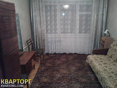 Rent out 2-room apartment. Киев, Юности — photo 4