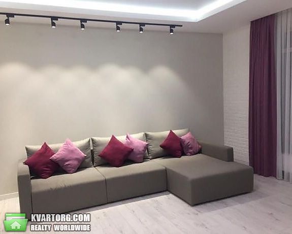 Rent out 1-room apartment. Киев,  Днепровская наб — photo 9
