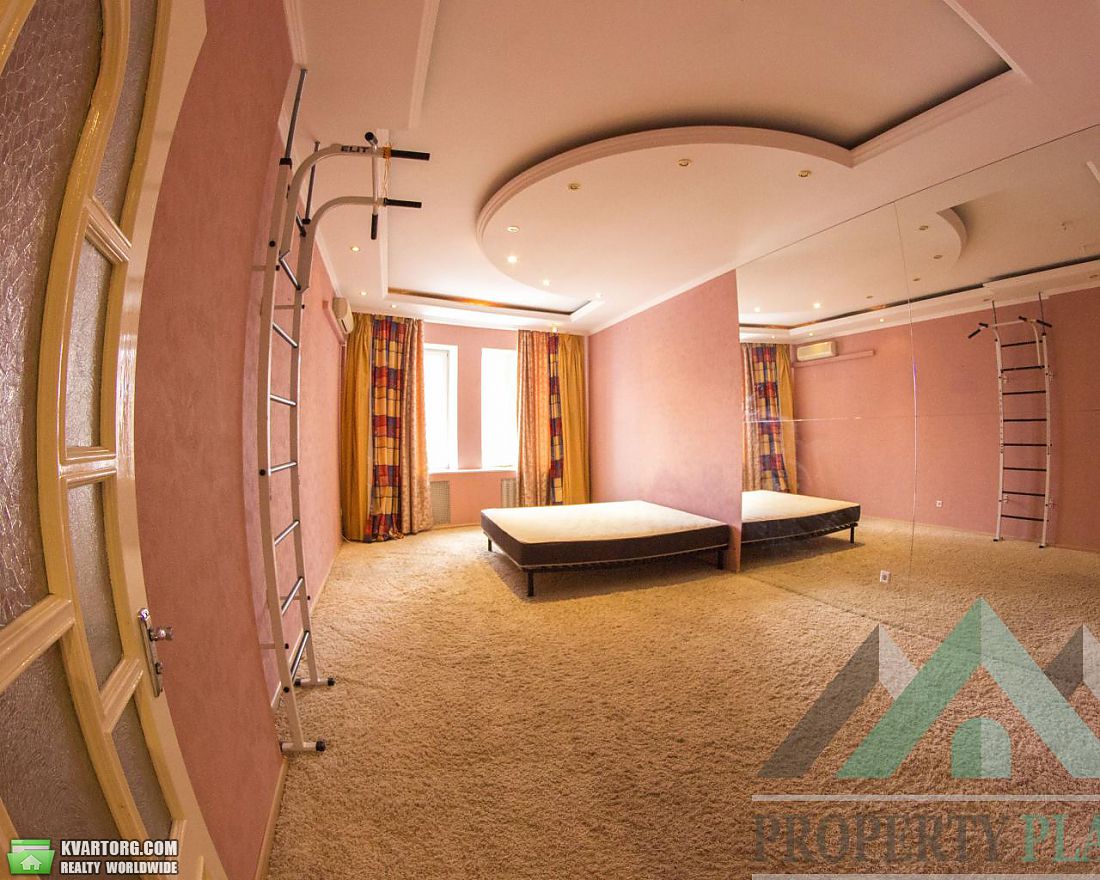 Rent out 3-room apartment. Киев, Дмитриевская — photo 1