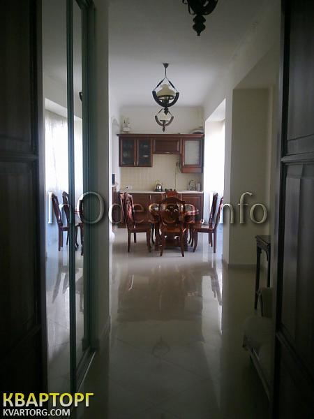 Rent out 3-room apartment. Одесса, Александровский пр. — photo 2