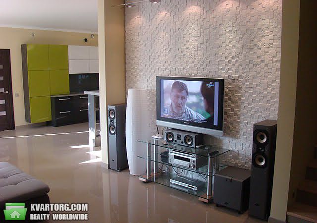 Sell house. Украинка,  Лесная — photo 2