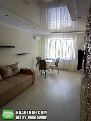 Rent out 2-room apartment. Киев,  Гмыри — photo 4