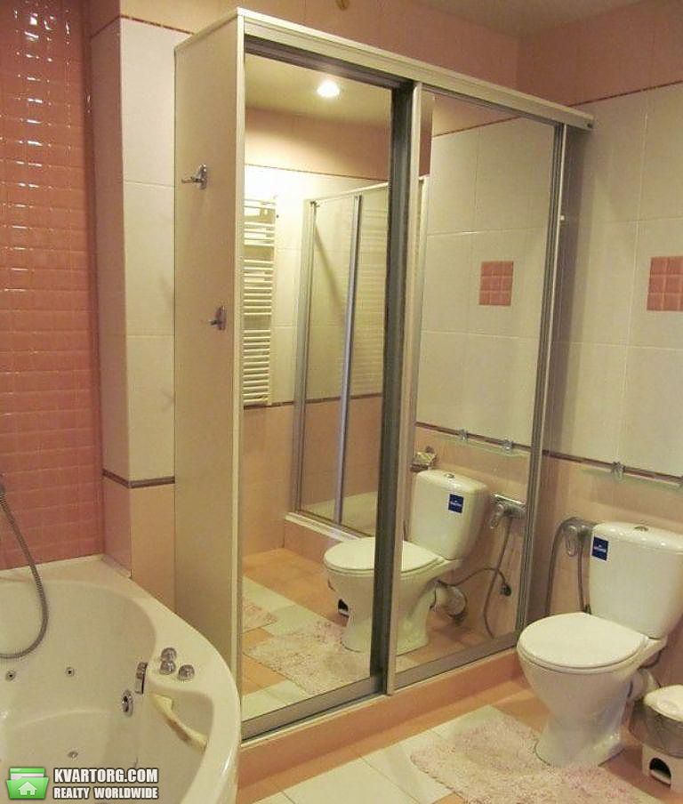 Rent out 2-room apartment. Киев,  Жилянская — photo 6