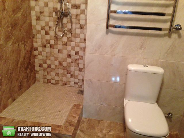 Rent out 2-room apartment. Киев,  Туманяна — photo 10
