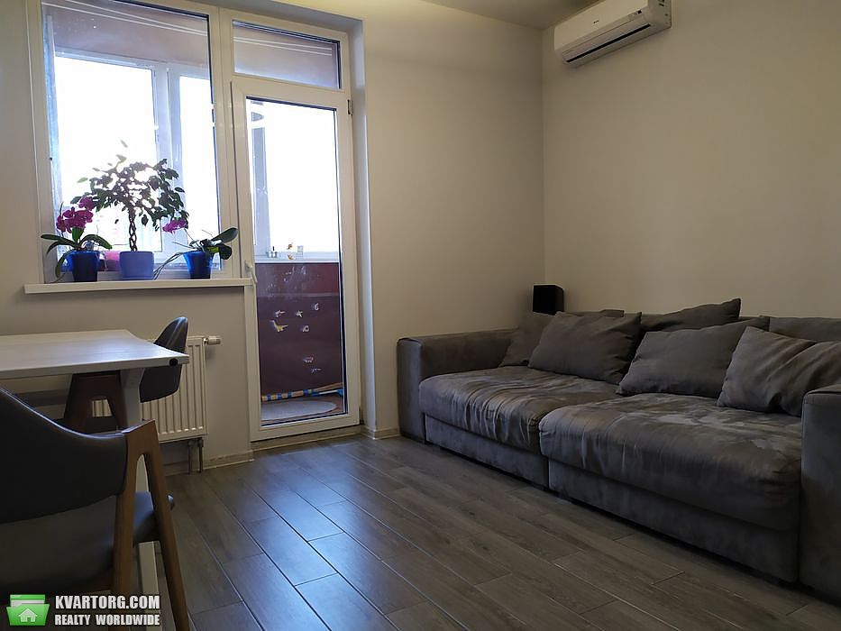Sell 2-room apartment. Киев,  Панельная — photo 2