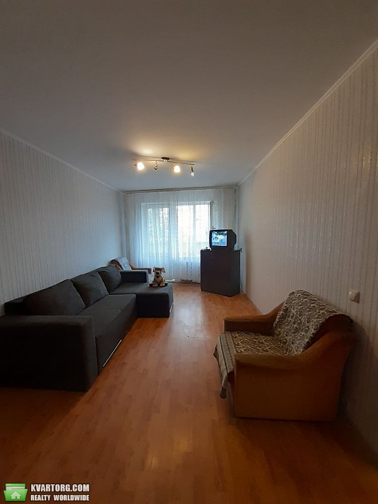 Rent out 3-room apartment. Киев, Шухевича проспект — photo 4