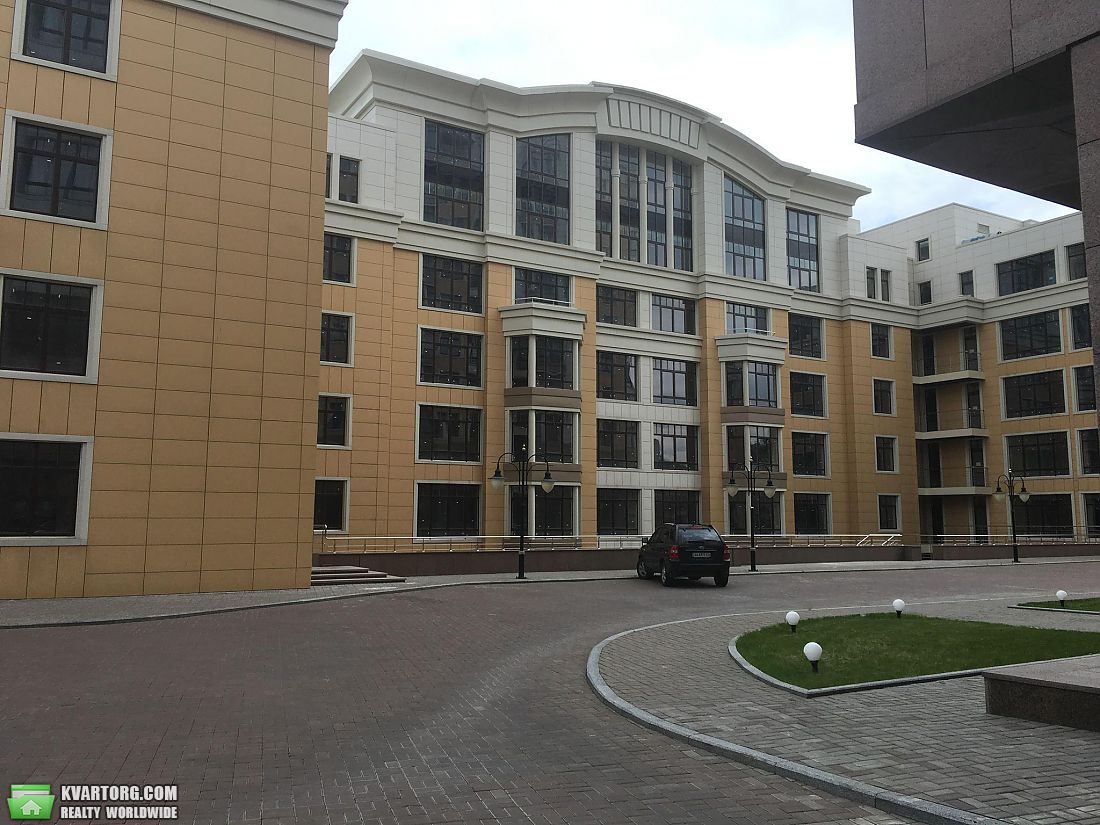 Sell 3-room apartment. Киев,  Грушевского — photo 1