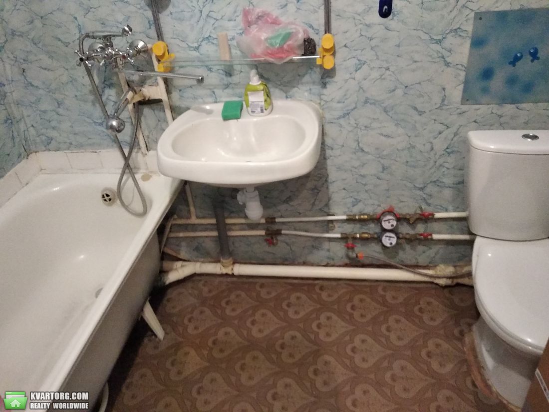 Rent out 1-room apartment. Киев,  Харьковское шоссе — photo 7