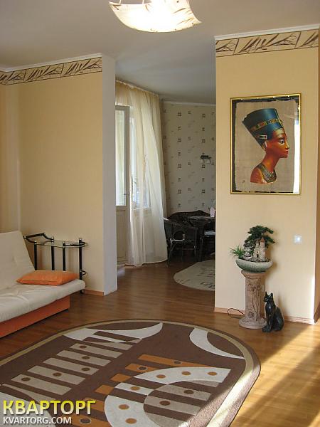 Rent out 2-room apartment. Киев,  Героев Сталинграда пр — photo 4