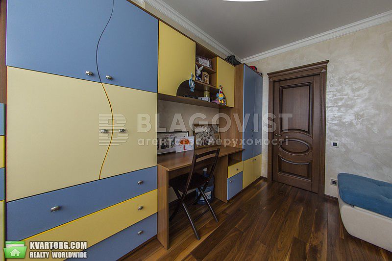 Rent out 3-room apartment. Киев,  Харьковское шоссе — photo 7