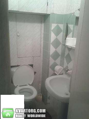 Rent out 3-room apartment. Киев,  Спасская — photo 8