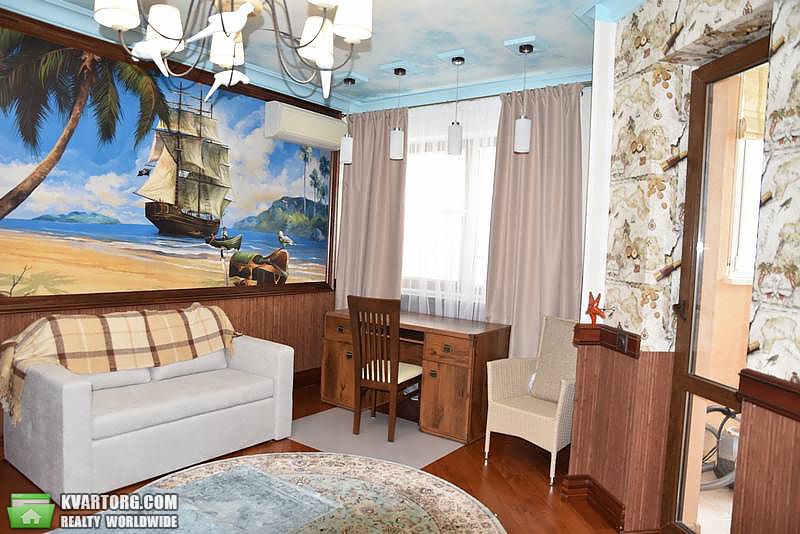 Rent out 3-room apartment. Киев, Сверстюка — photo 3