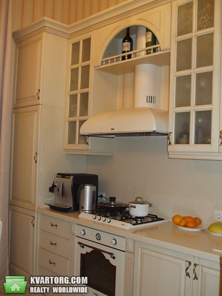 Rent out 2-room apartment. Киев, Саксаганского — photo 2