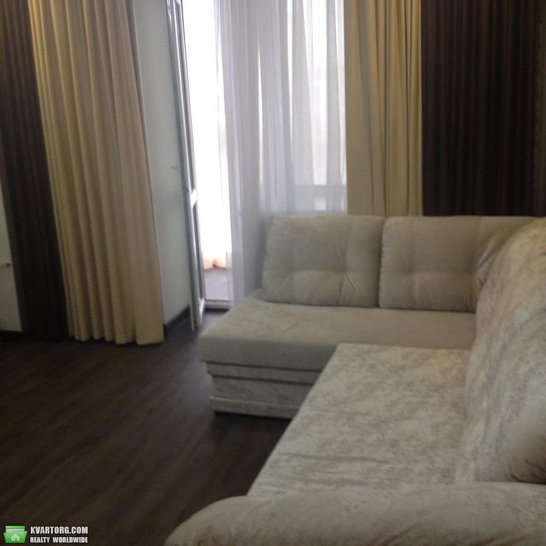 Rent out 2-room apartment. Киев,  Гарматная — photo 3