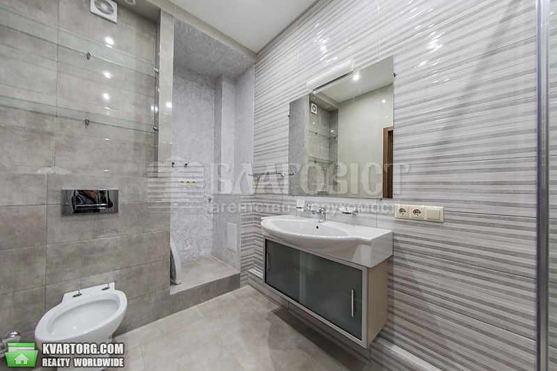 Rent out 3-room apartment. Киев,  Глубочицкая — photo 1