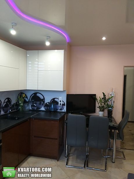 Sell 1-room apartment. Киев,  Ломоносова — photo 2