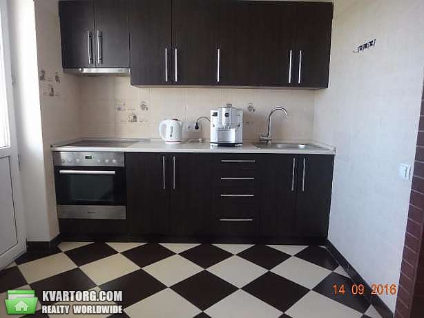 Rent out 2-room apartment. Киев,  Харьковское шоссе — photo 9