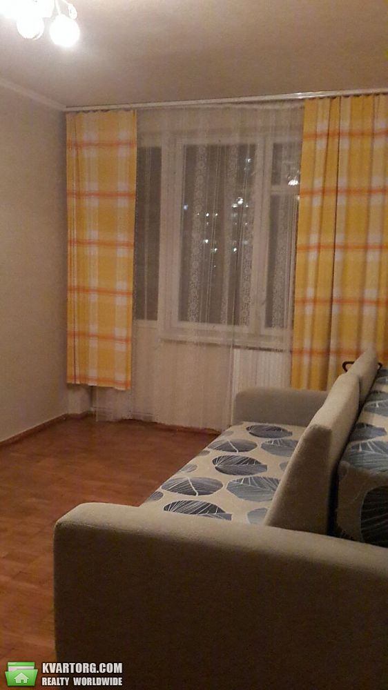 Rent out 1-room apartment. Киев,  Якуба Коласа — photo 2