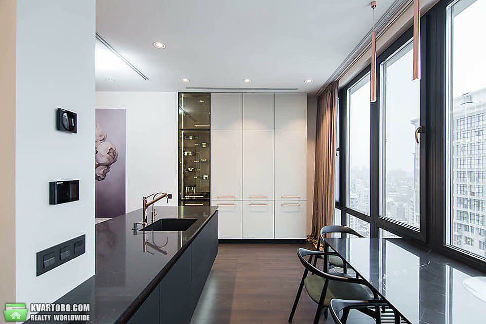 Sell 3-room apartment. Киев, Драгомирова ул. — photo 8