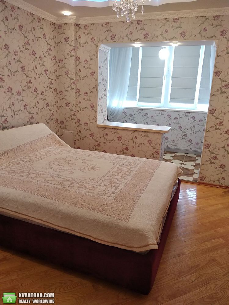 Rent out 3-room apartment. Киев,  Градинская — photo 6