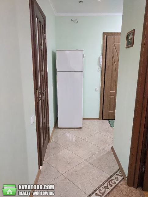 Rent out 2-room apartment. Львов,  Вернадского бул — photo 4