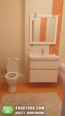 Rent out 3-room apartment. Киев,  Барбюса — photo 7