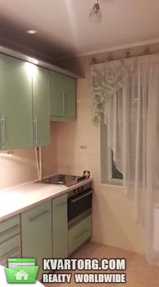 Rent out 2-room apartment. Киев,  метро — photo 4