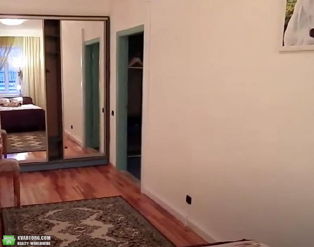 Rent out 2-room apartment. Киев, Константиновская — photo 4
