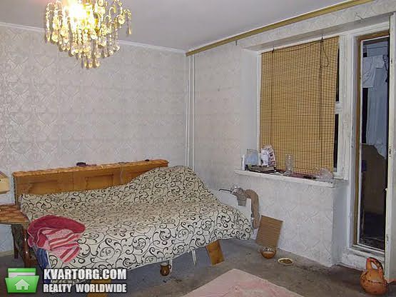 Sell 2-room apartment. Киев,  Днепровская наб — photo 2