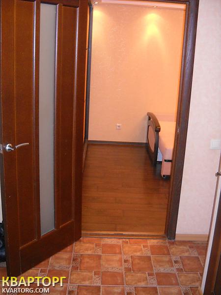 Rent out 2-room apartment. Киев,  Желябова — photo 7