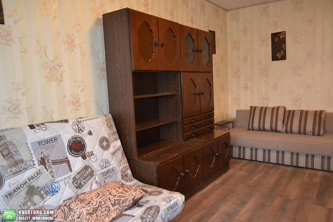 Rent out 1-room apartment. Киев, Академика Заболотного — photo 10