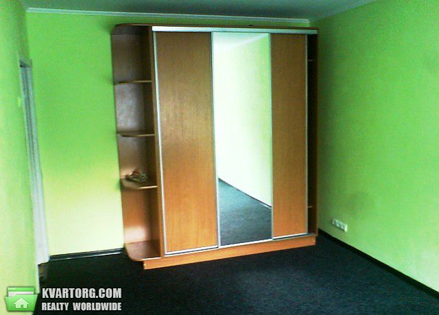 Rent out 2-room apartment. Киев,  Миропольская — photo 3