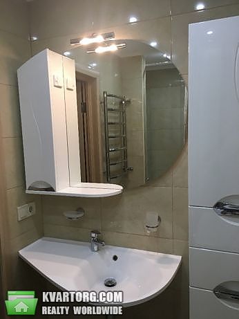Rent out 2-room apartment. Киев,  Науки пр — photo 9
