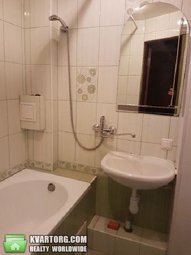 Sell 2-room apartment. Киев,  Русановский бул — photo 4