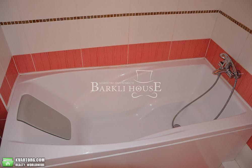 Rent out 2-room apartment. Киев,  Львовская — photo 7