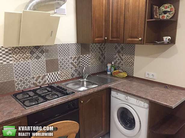 Sell 3-room apartment. Киев,  Васильковская — photo 2