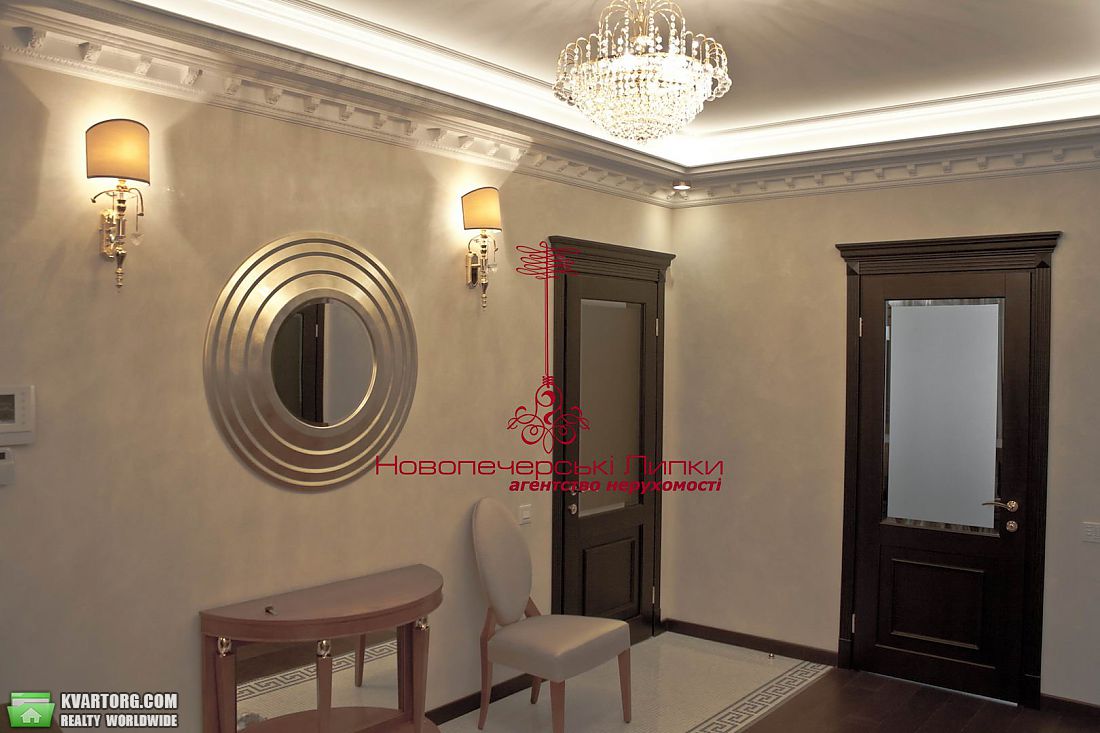 Sell 4-room apartment. Киев,  Драгомирова — photo 9
