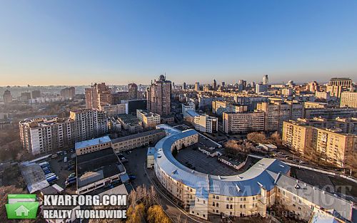 Sell 3-room apartment. Киев, Щорса — photo 1