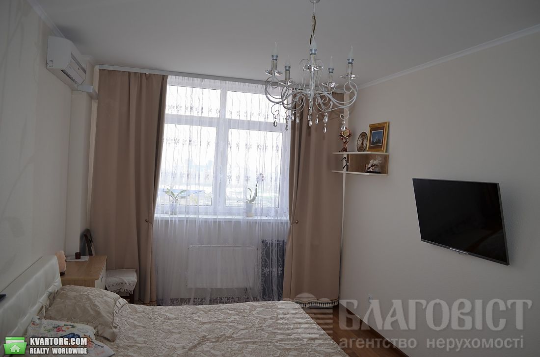 Sell 2-room apartment. Киев, Дегтяренка — photo 2