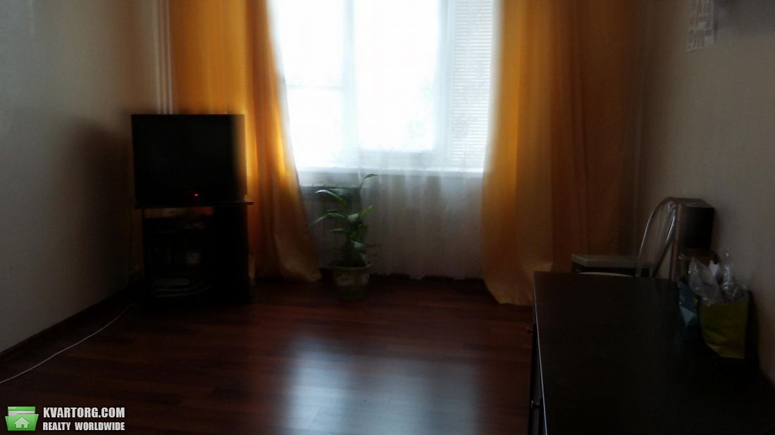 Rent out 1-room apartment. Киев,  Липковского — photo 3