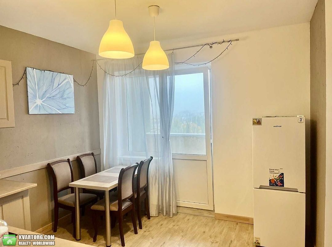 Rent out 2-room apartment. Киев,  Запорожца — photo 2