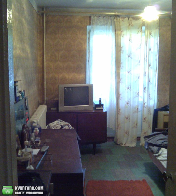 продам 4-комнатную квартиру. Днепропетровск,  Будённого - фото 1