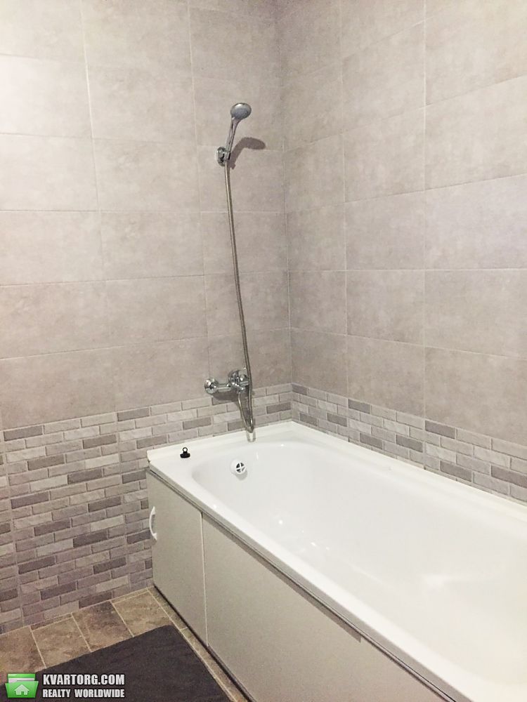 Rent out 1-room apartment. Киев,  Академика Глушкова пр-т — photo 8