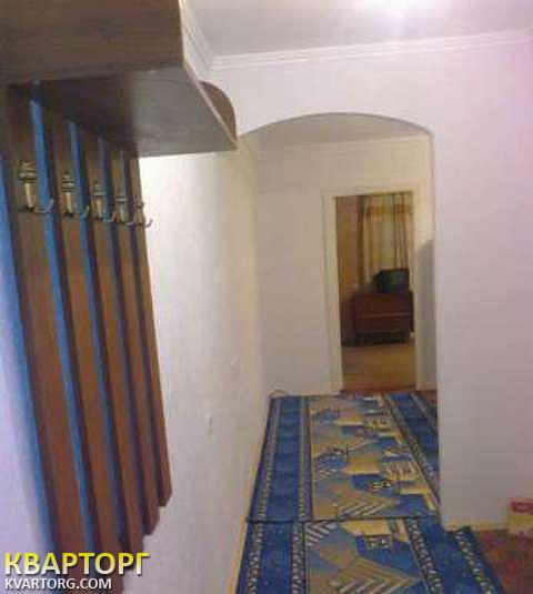 Rent out 2-room apartment. Киев,  Полесская — photo 3
