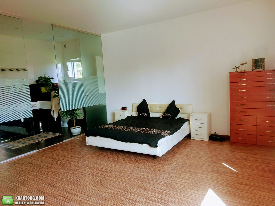 Rent out house. Киев,  Ракетная — photo 1