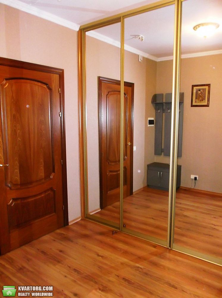 Sell 3-room apartment. Киев,  Никольско-Слободская — photo 4