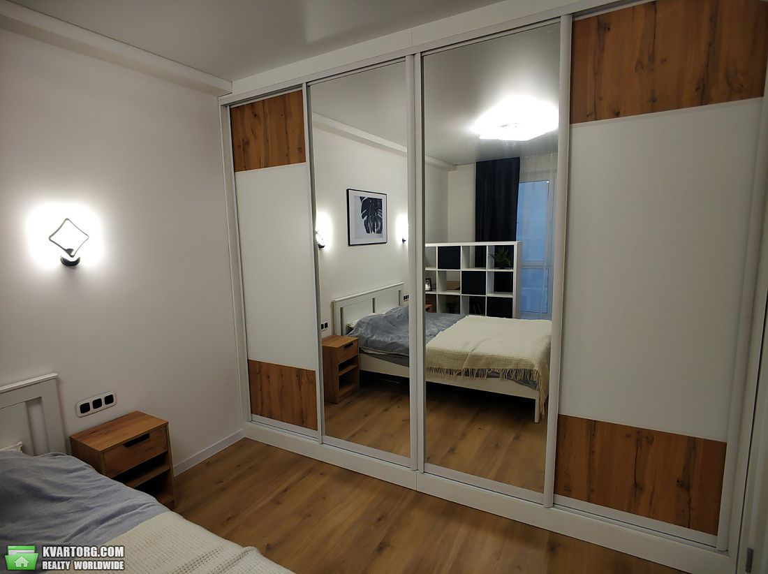 Rent out 1-room apartment. Киев,  Трутенко — photo 3